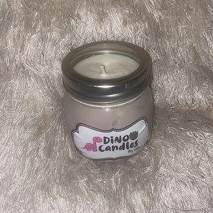 Dino Candles- Light purple, White top, Wild flowers inside, Spring sent